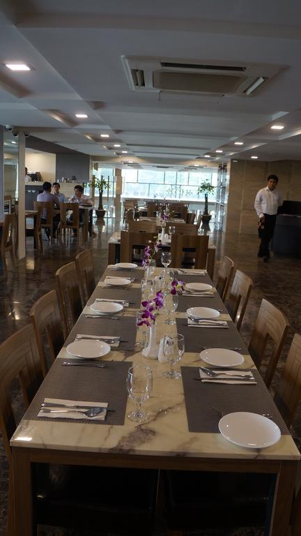 Hotel Parami Rangoon Buitenkant foto