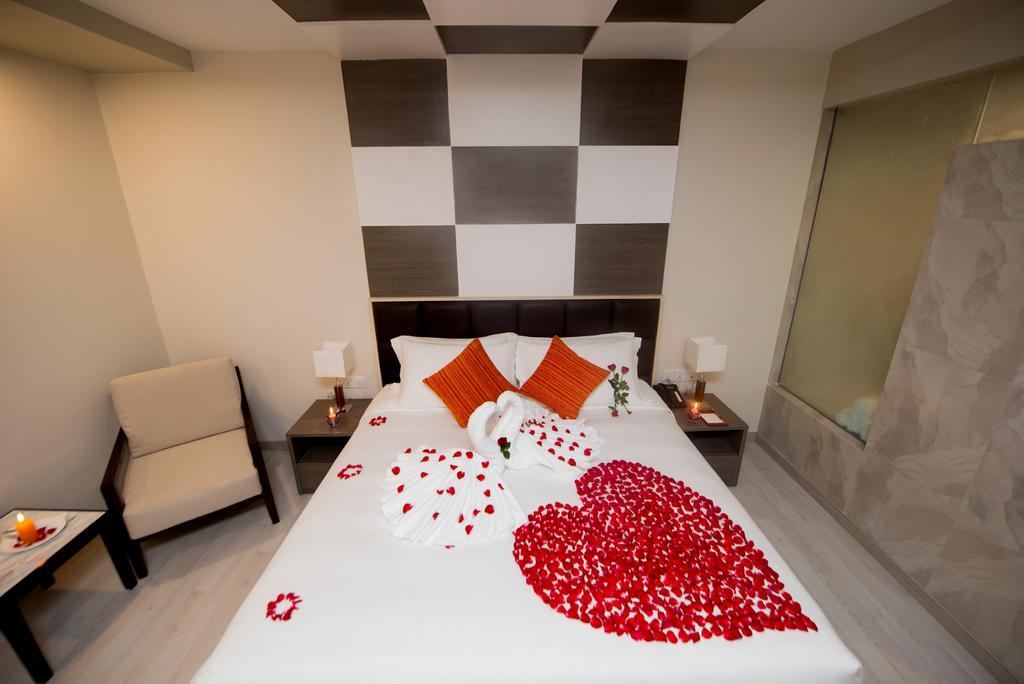 Hotel Parami Rangoon Buitenkant foto