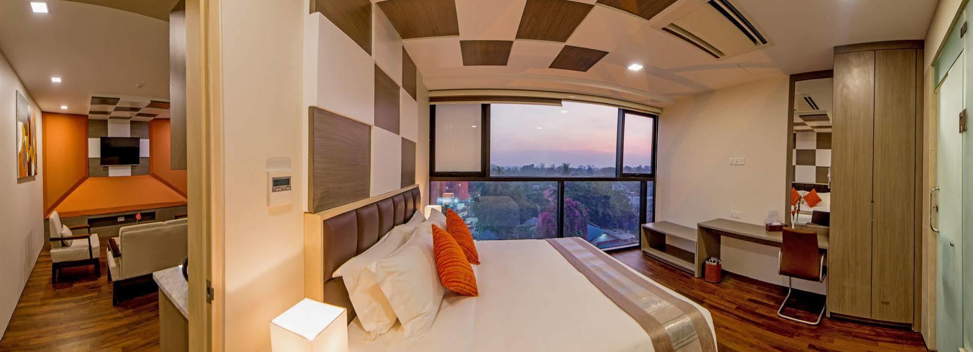 Hotel Parami Rangoon Buitenkant foto